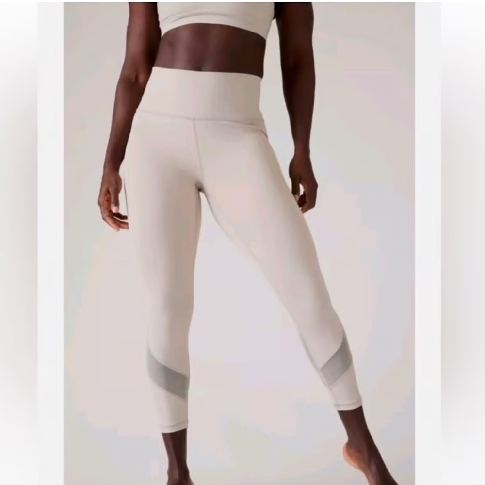 ATHLETA~ Salutation Stash Mesh Leggings